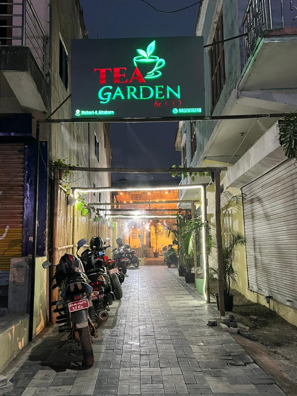 Tea Garden & Co Entrance Neon Sign